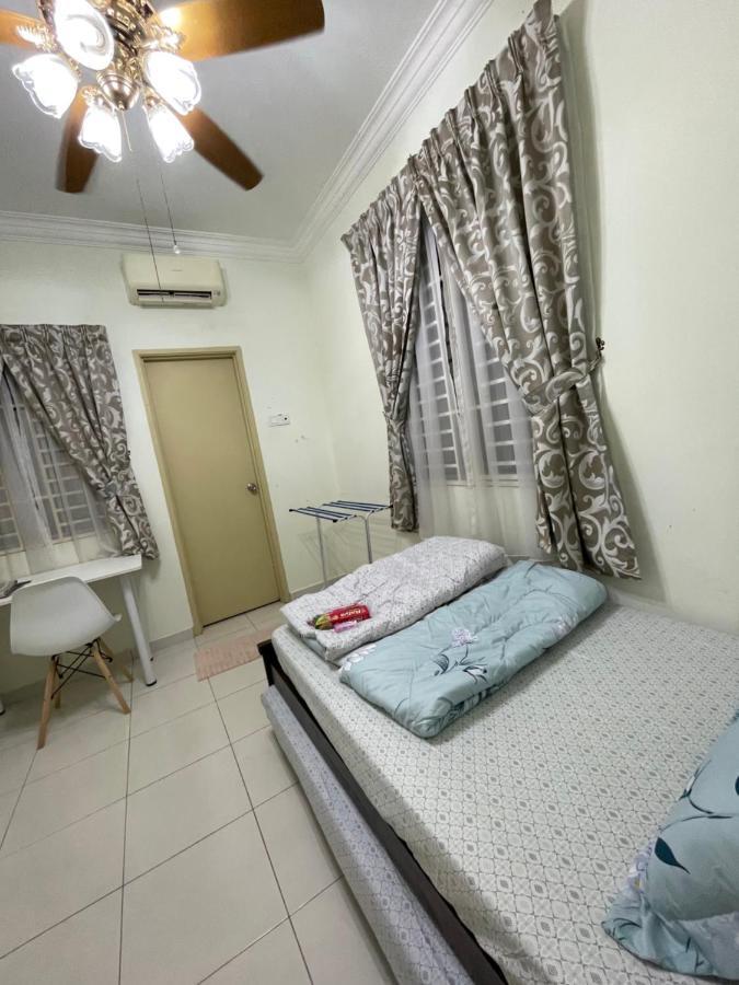 3R D'Latania Senawang Hotel Серембан Екстериор снимка
