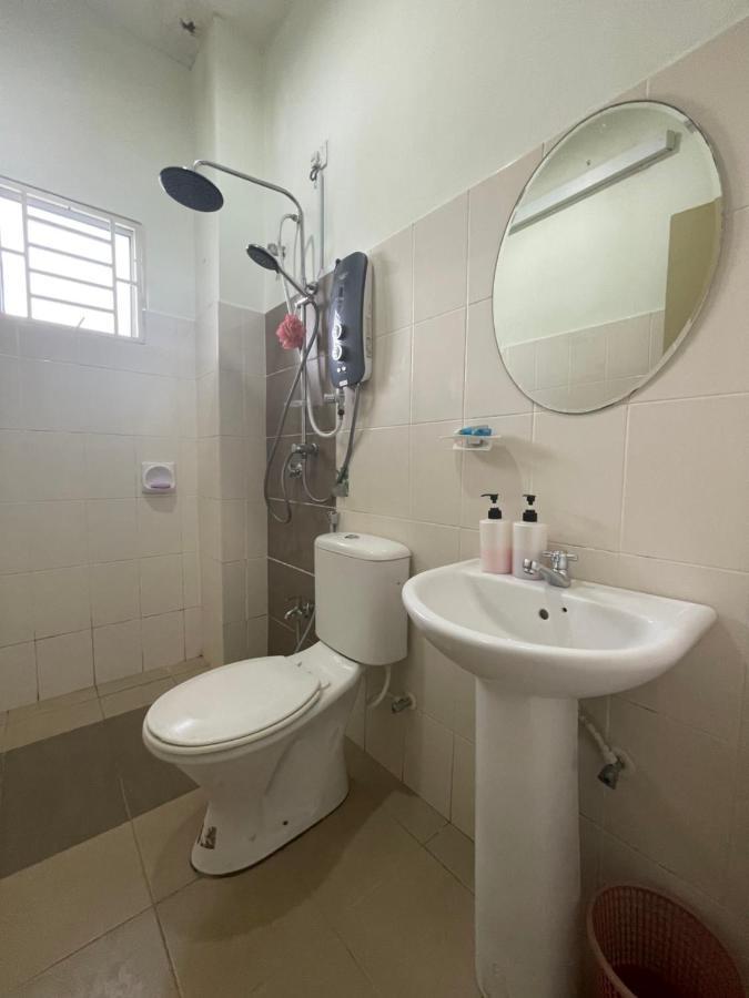 3R D'Latania Senawang Hotel Серембан Екстериор снимка